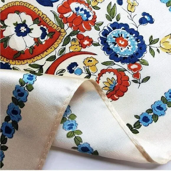 Beige Floral Mulberry Silk Neck Scarf